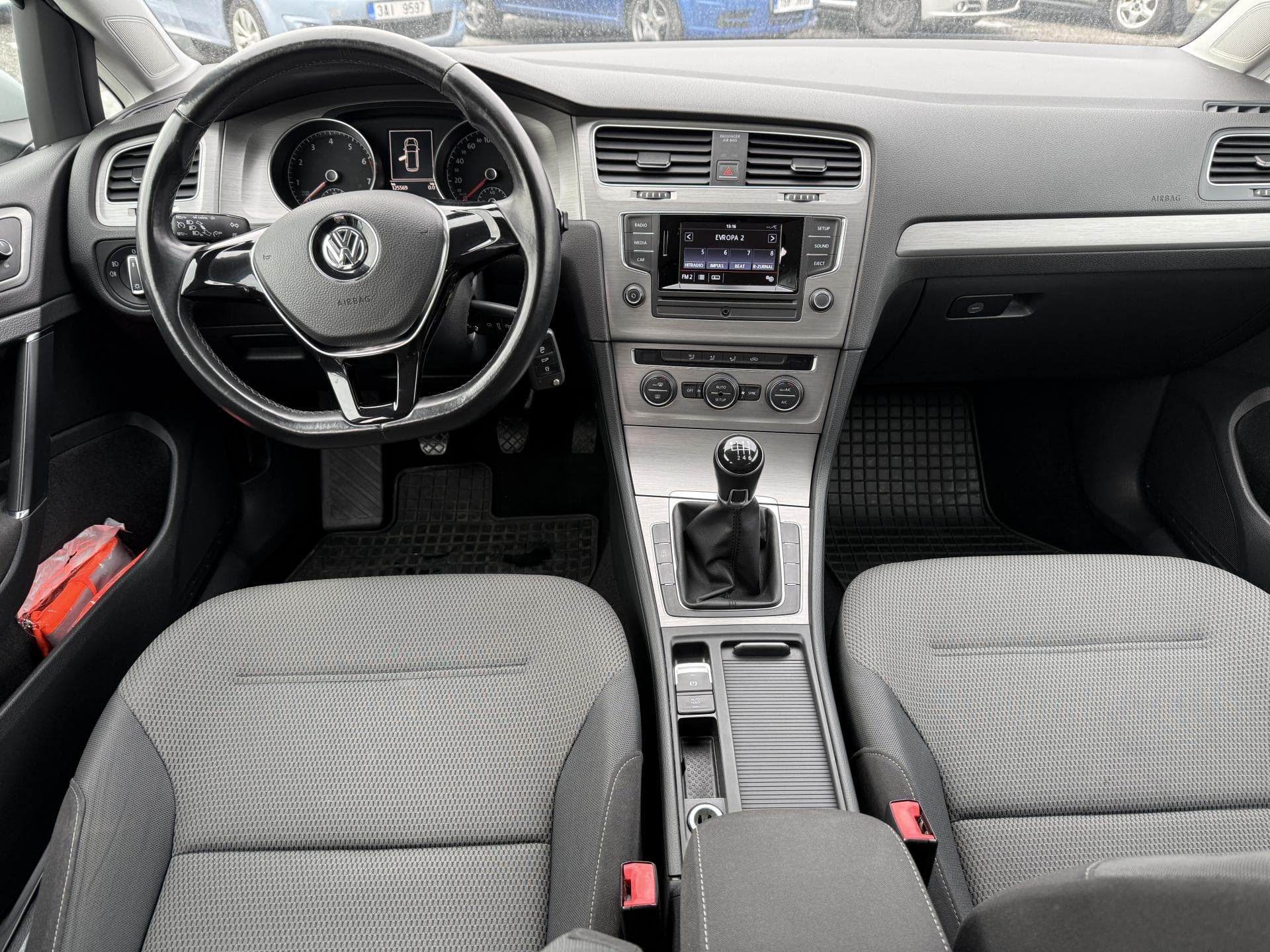 2014 Volkswagen GOLF - 11