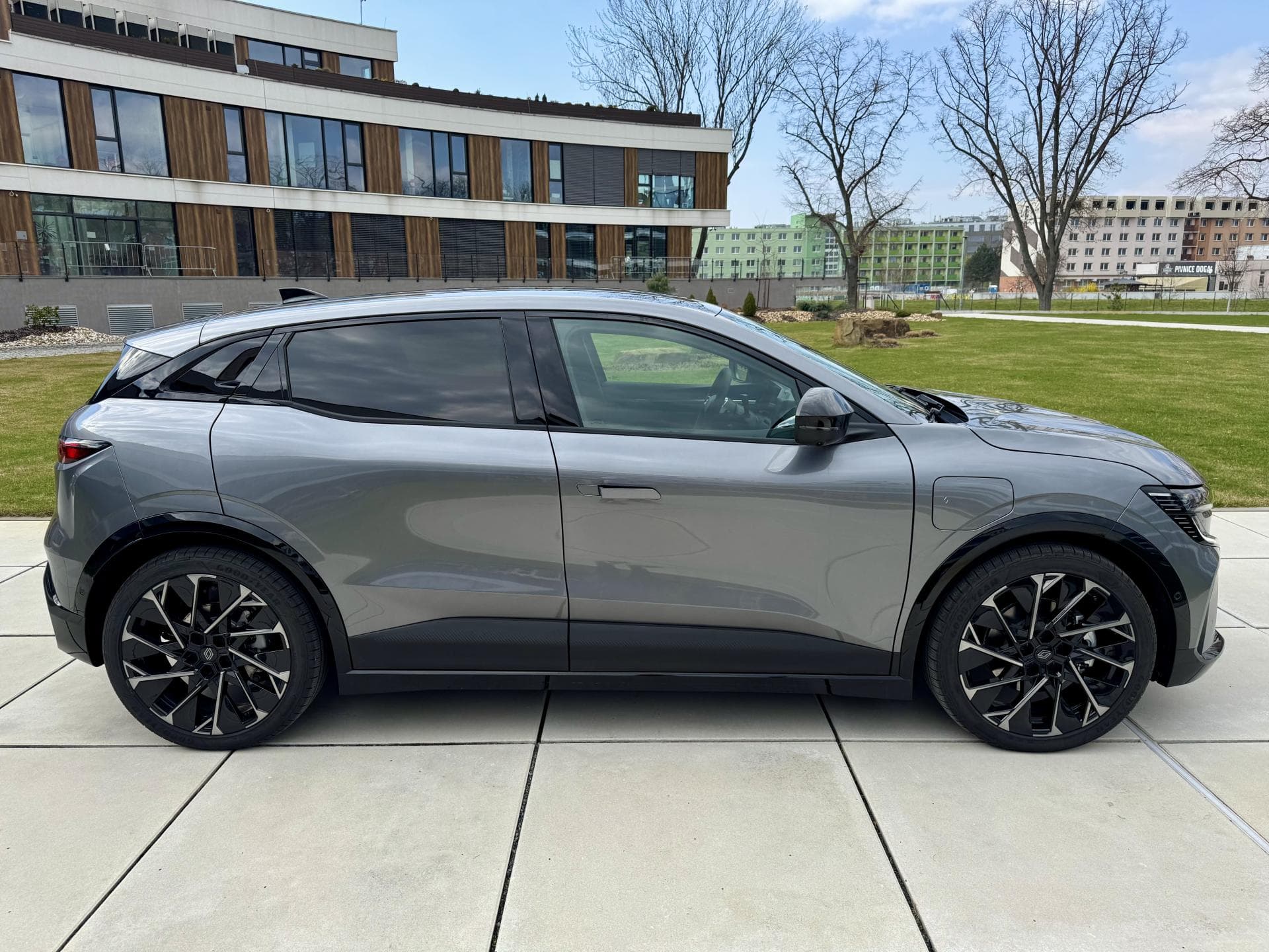 Renault MEGANE - 11