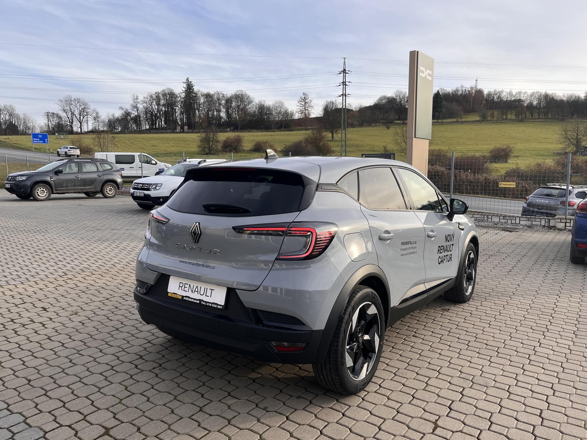 Renault CAPTUR - 6