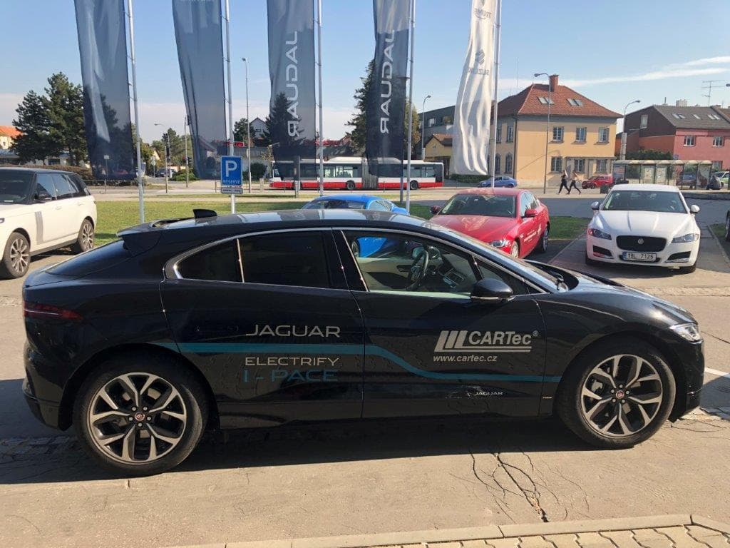 Jaguar I-PACE - 5