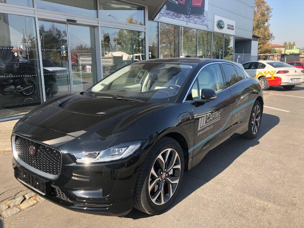 Jaguar I-PACE - 9
