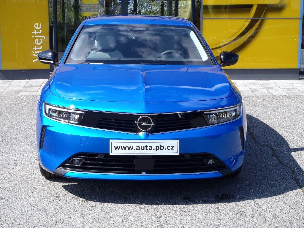 2023 Opel Astra - 2