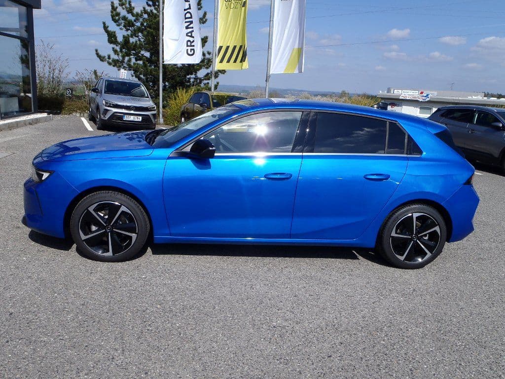 2023 Opel Astra - 5