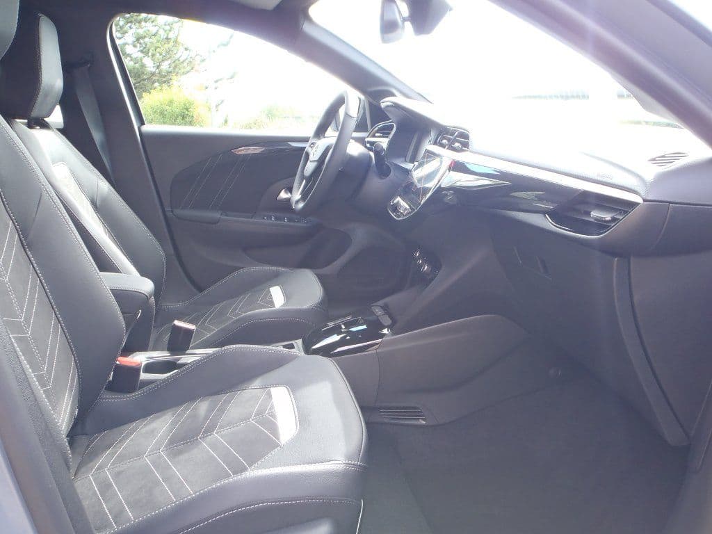 2024 Opel CORSA - 10