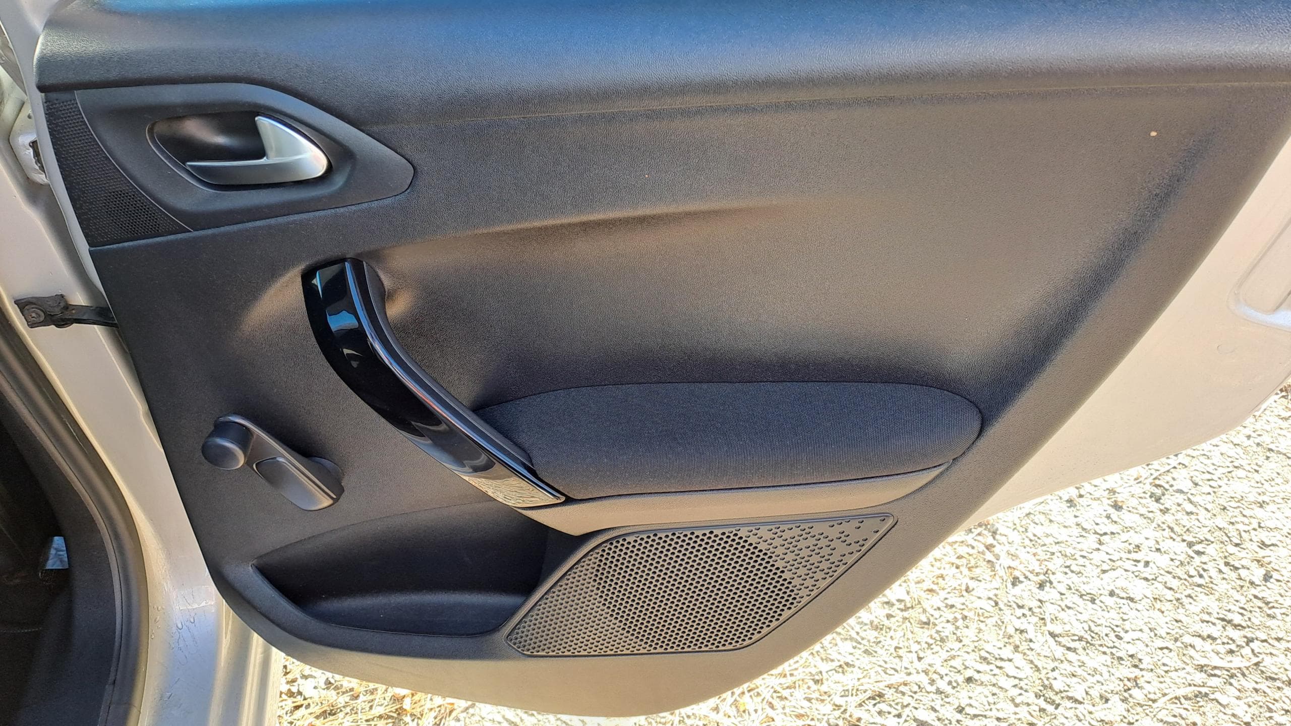 2016 Peugeot 208 - 10