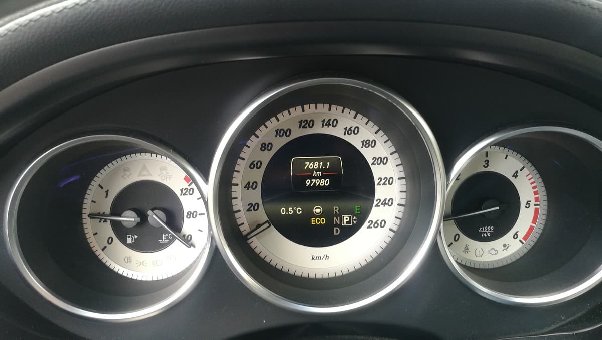 Mercedes-Benz Cls - 12