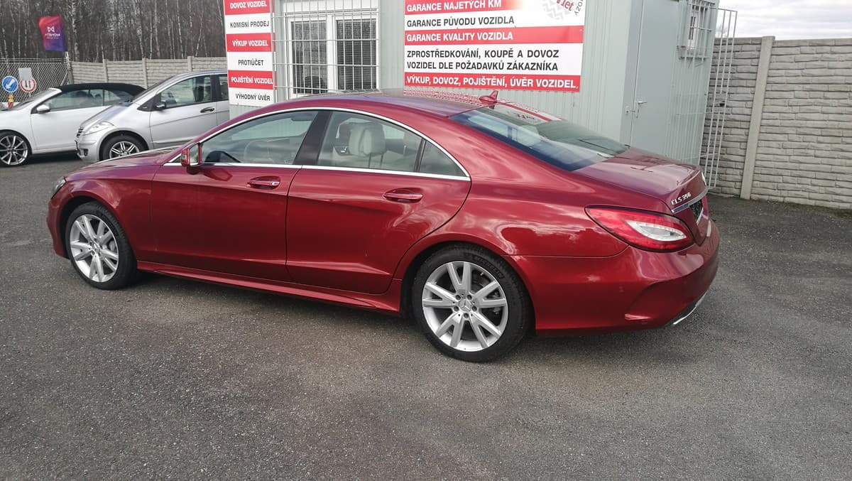 Mercedes-Benz Cls - 5