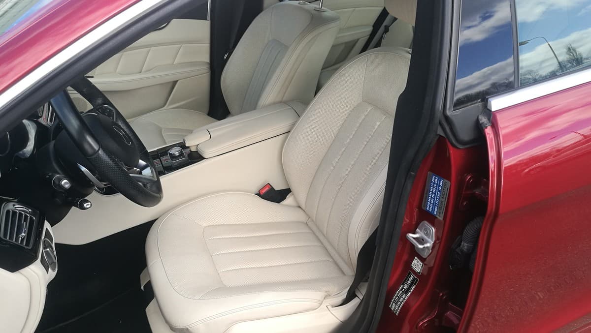 Mercedes-Benz Cls - 7