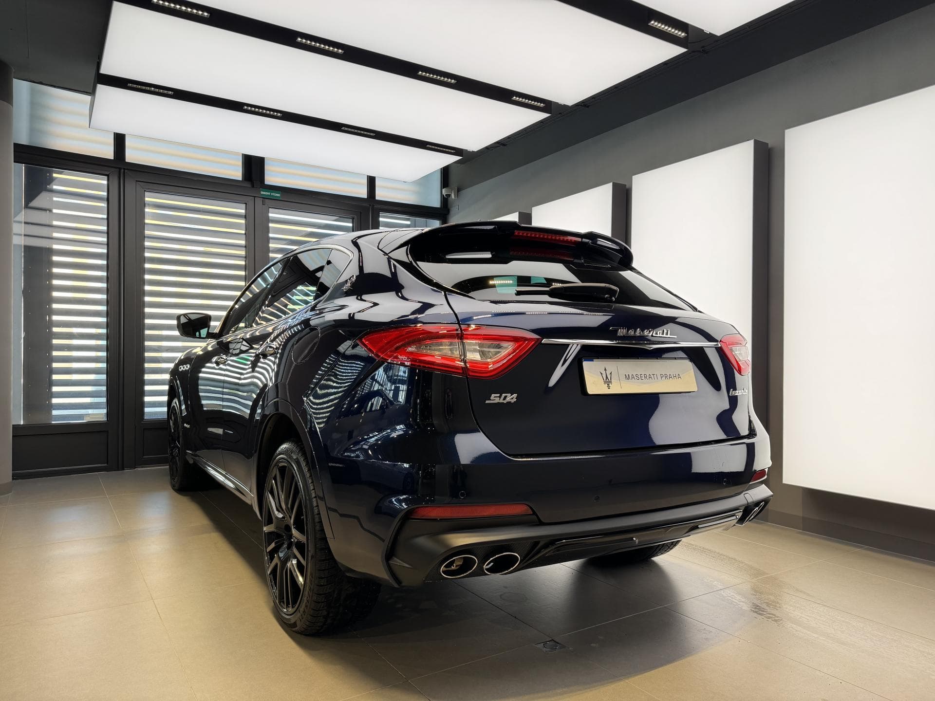 Maserati LEVANTE - 6