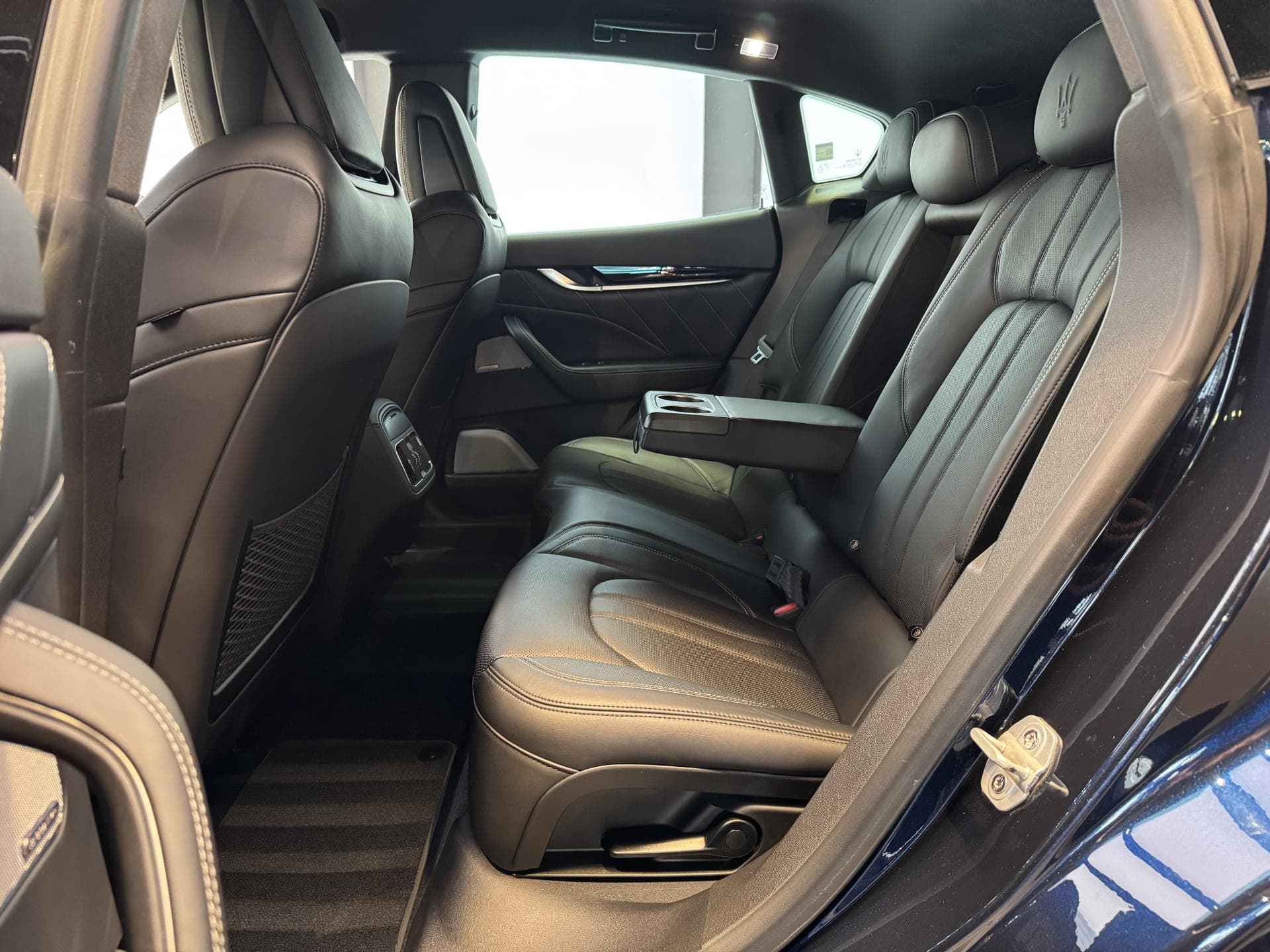 Maserati LEVANTE - 12