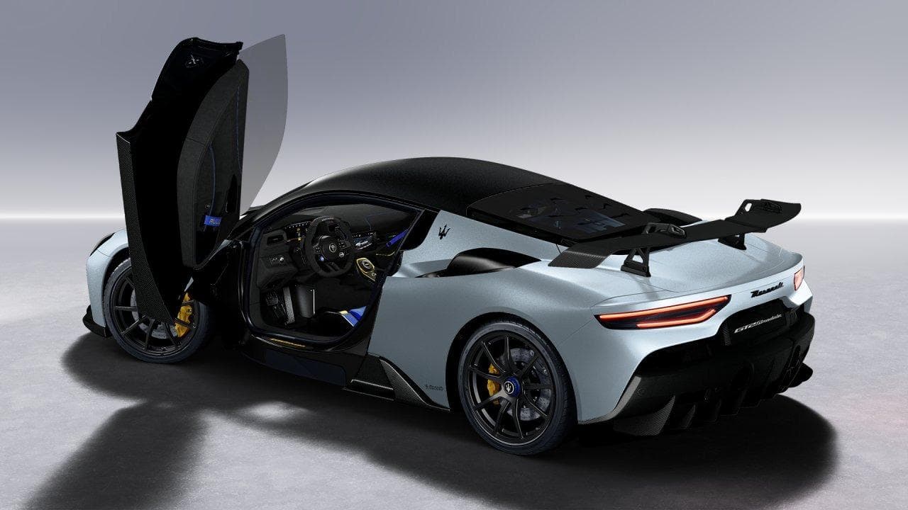 Maserati MC - 2