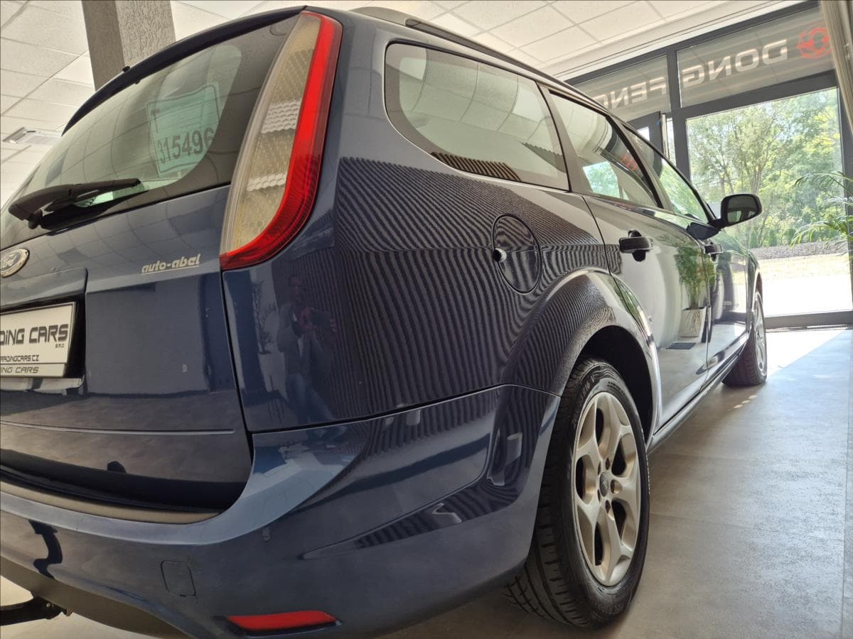 2009 Ford Focus - 7