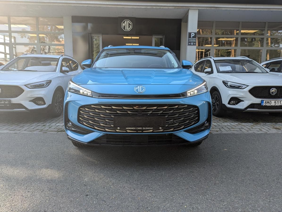 MG HS 7DCT Exclusive