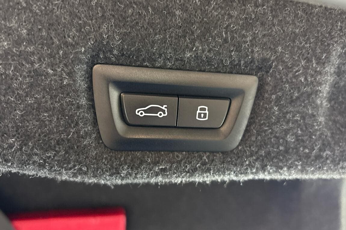 2024 BMW 5-Series - 10