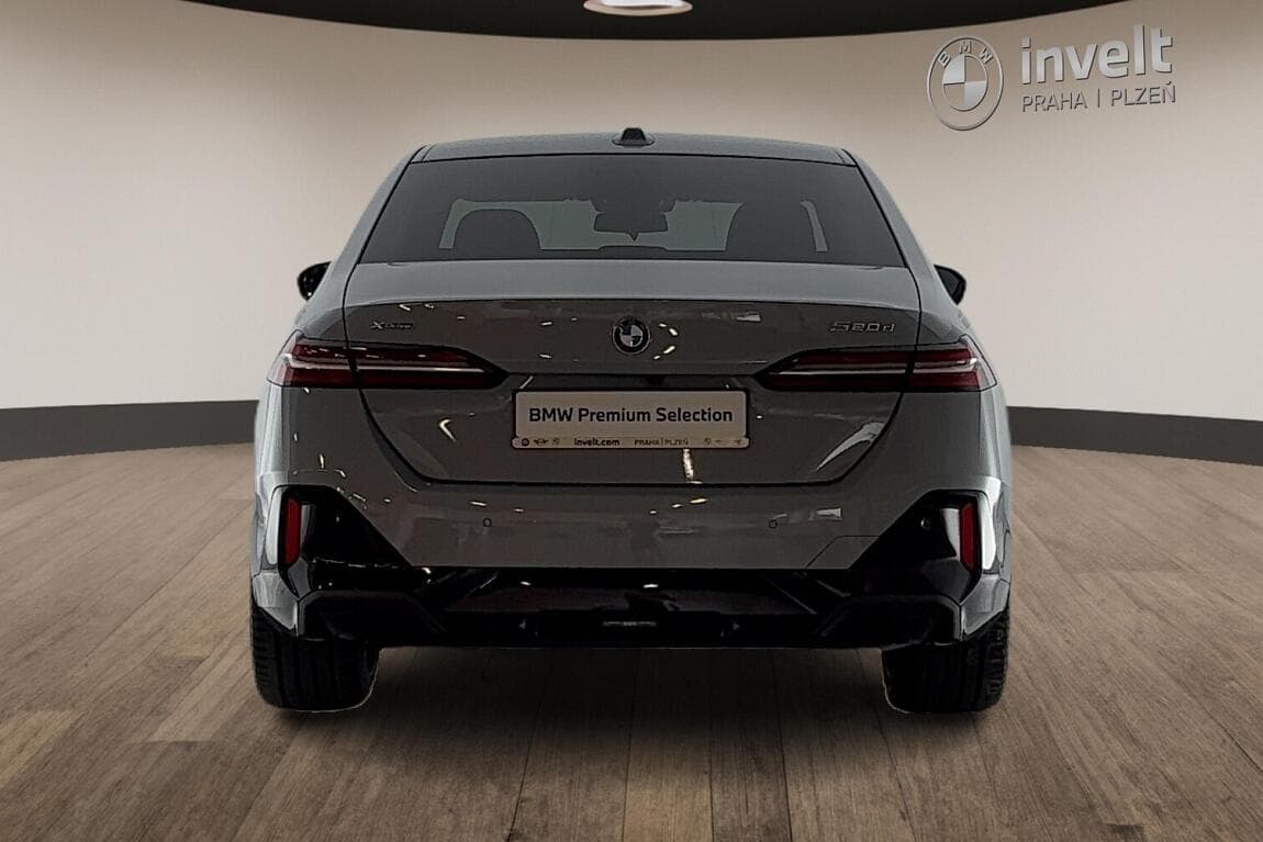 2024 BMW 5-Series - 4