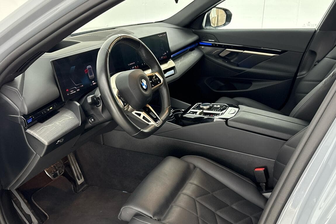 2024 BMW 5-Series - 6