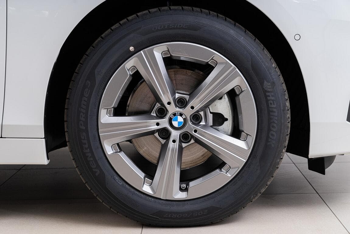 2024 BMW 2-Series - 6