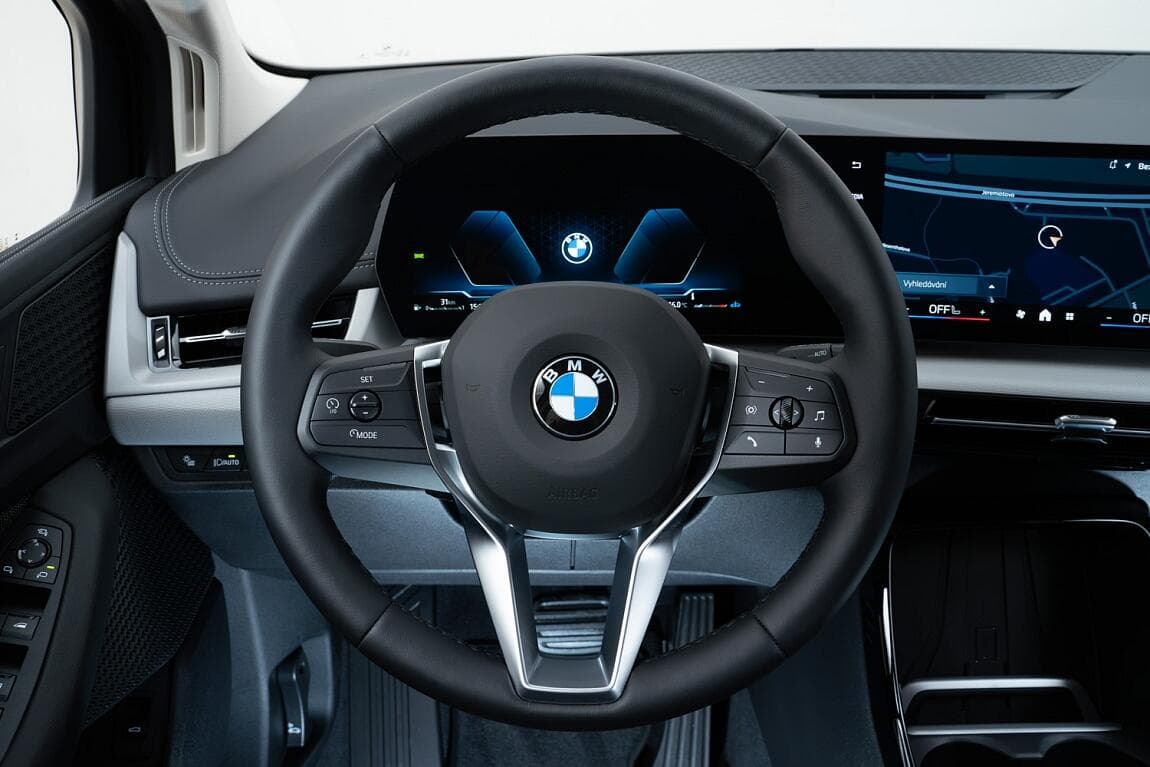 2024 BMW 2-Series - 9