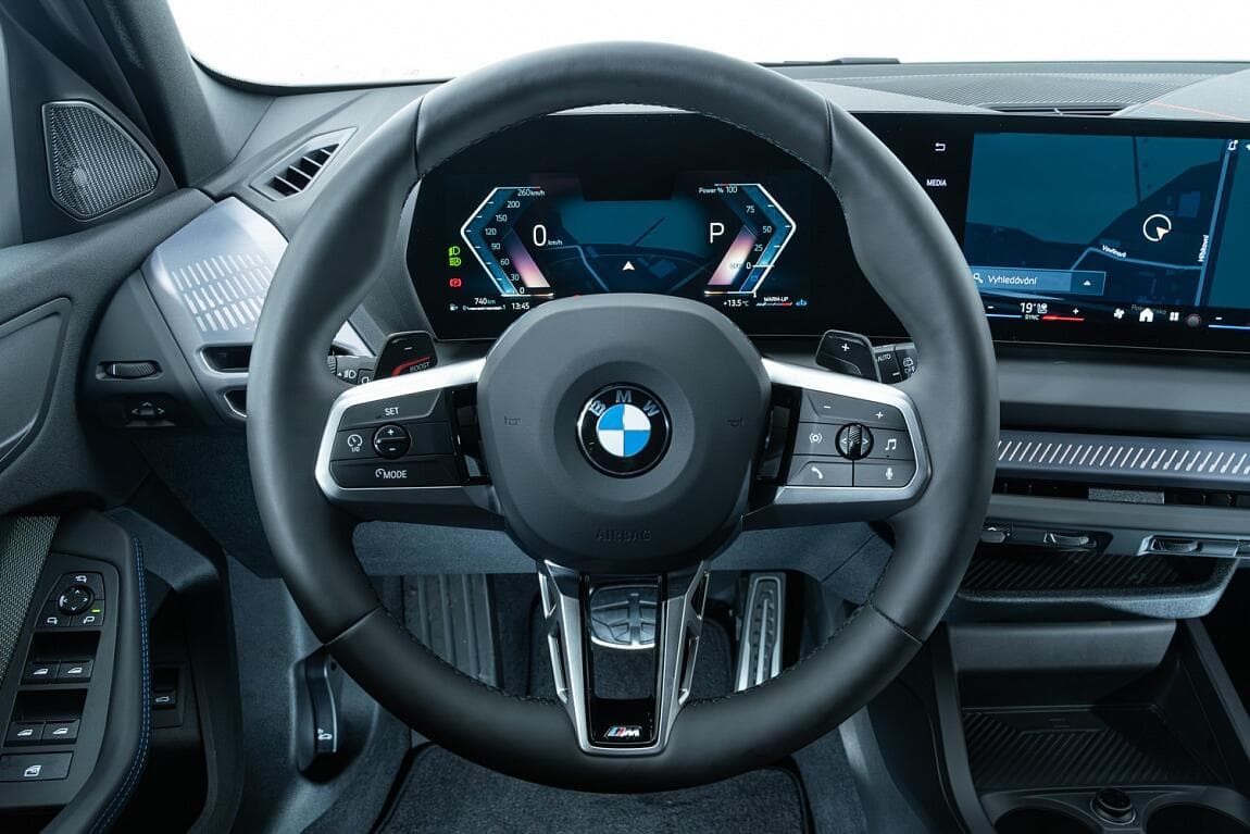 2024 BMW 1-Series - 9