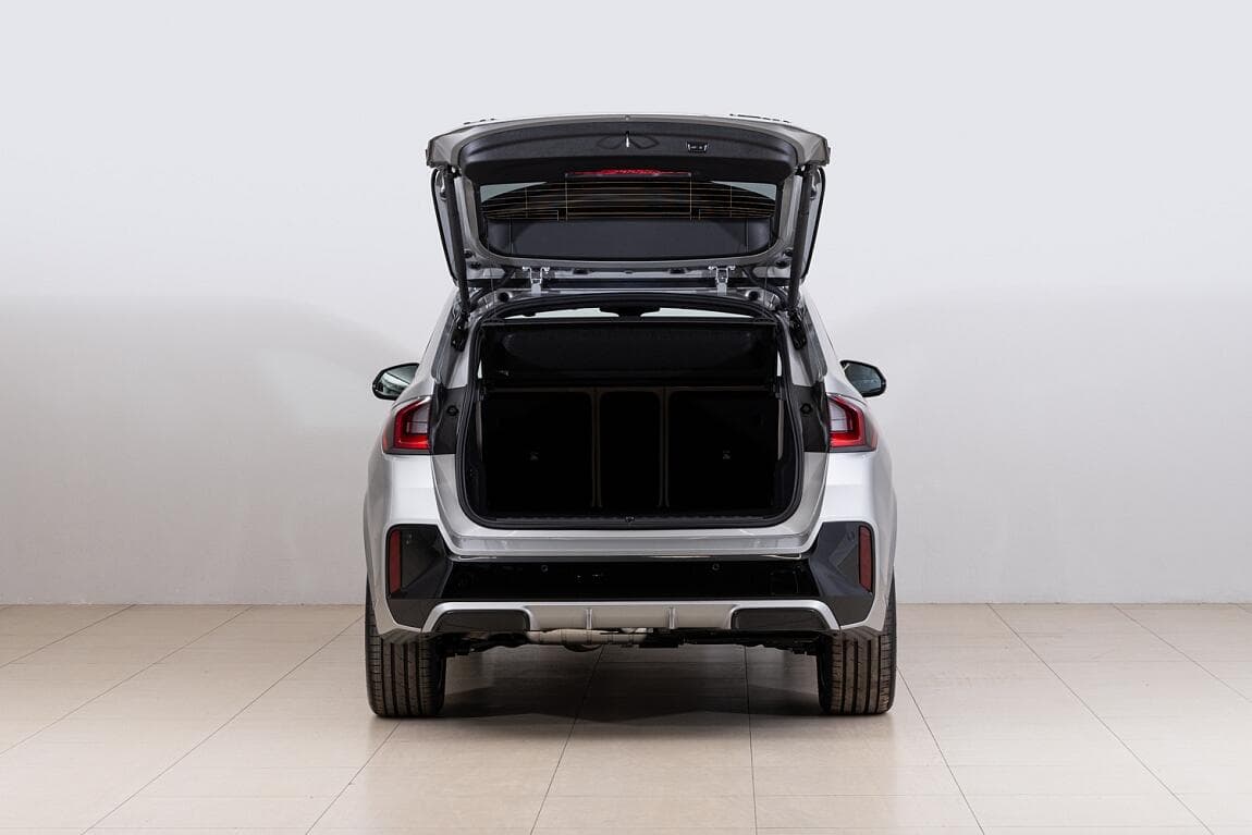 2024 BMW X1 - 12