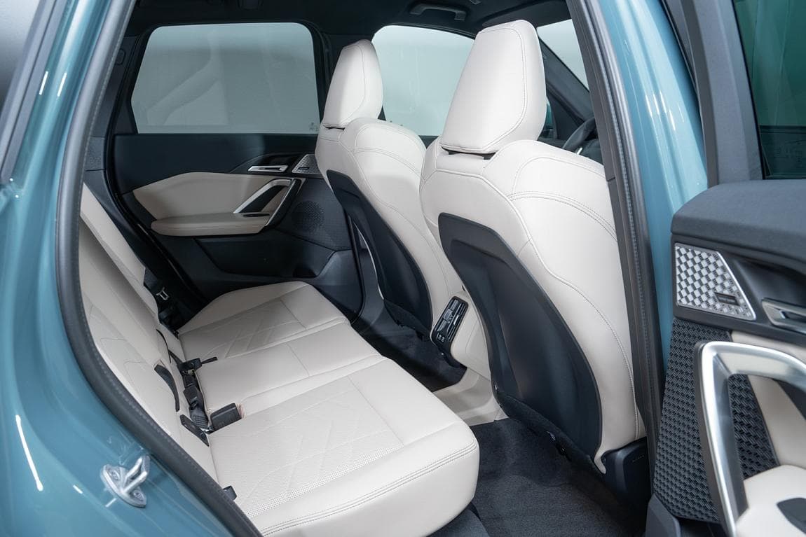 2024 BMW X1 - 12