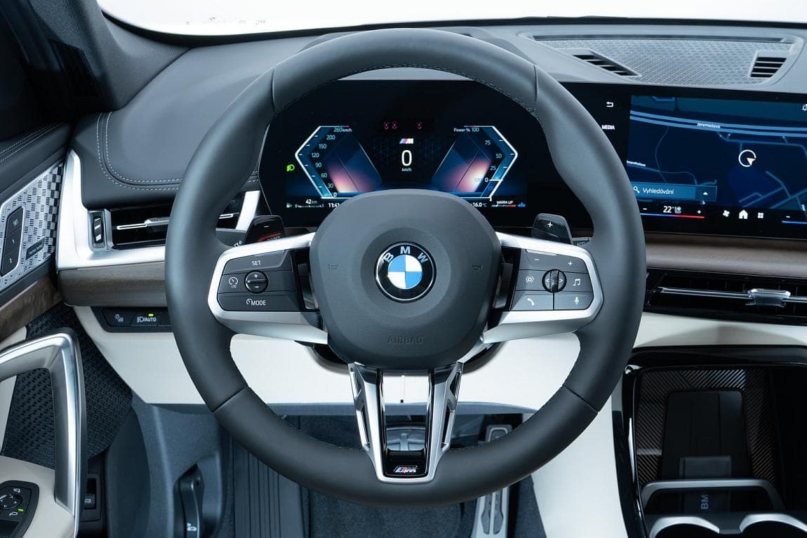 2024 BMW X1 - 9