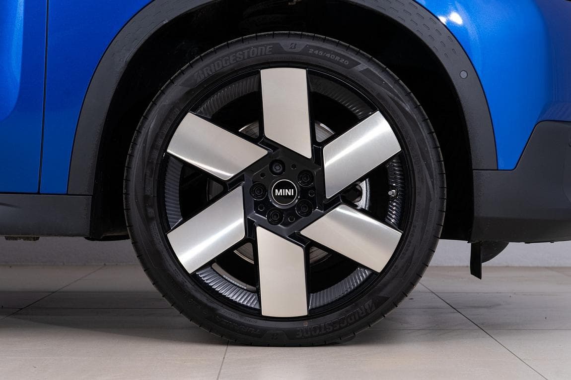 2024 Mini COUNTRYMAN - 6