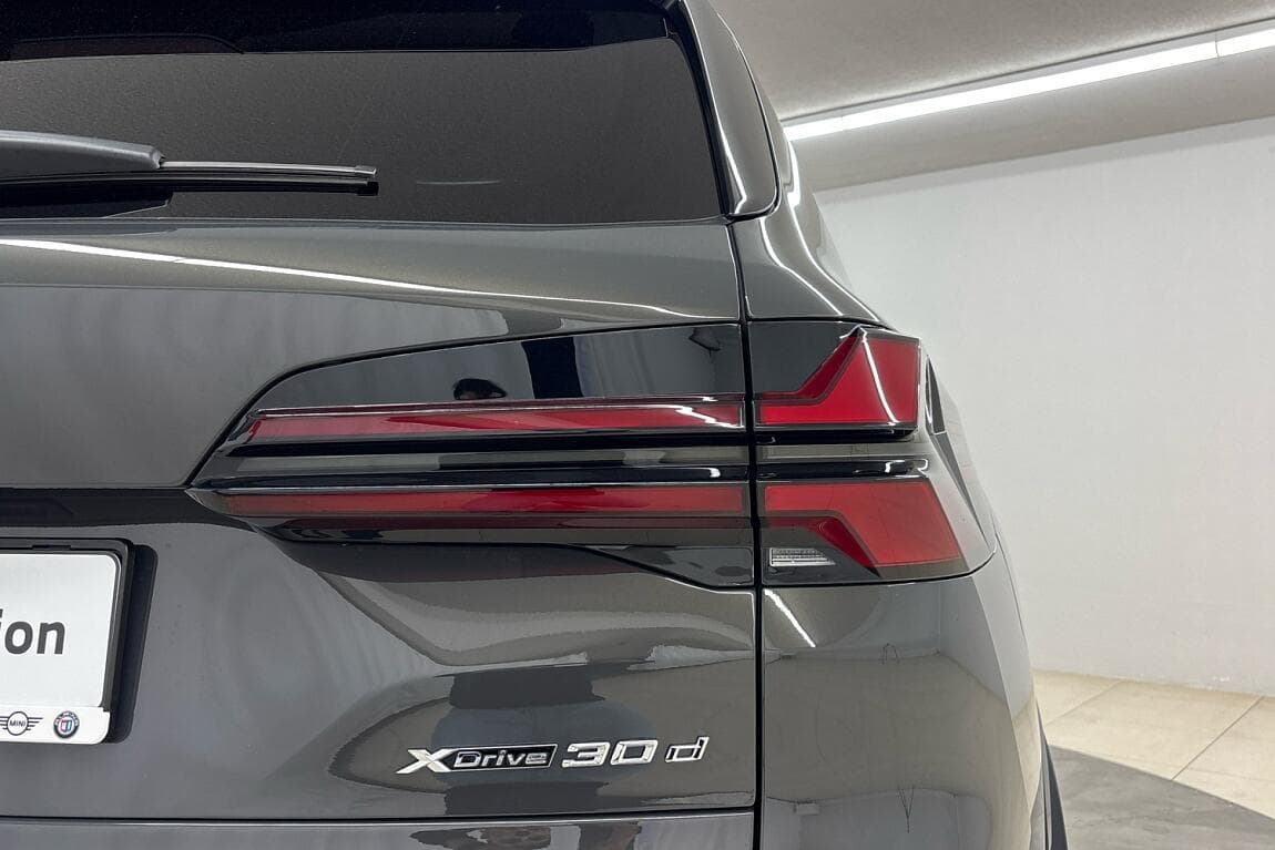 2025 BMW X5 - 4