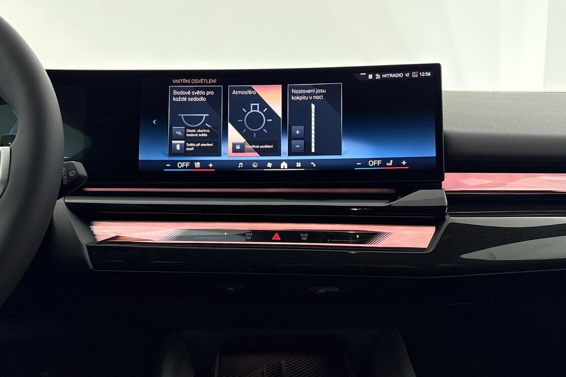 2025 BMW 5-Series - 15