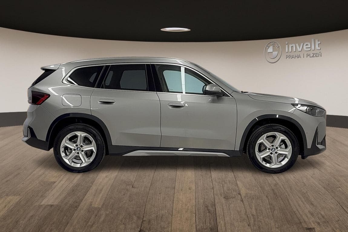 2025 BMW X1 - 2