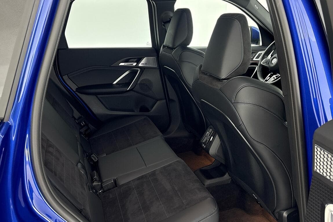 2025 BMW X1 - 10