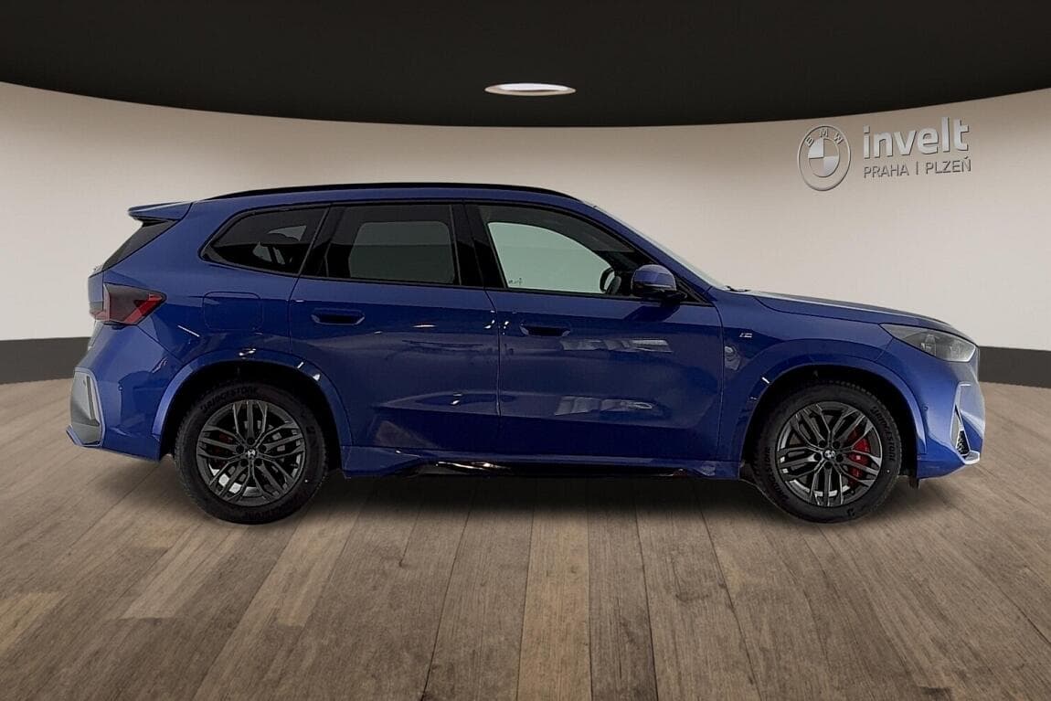 2025 BMW X1 - 2