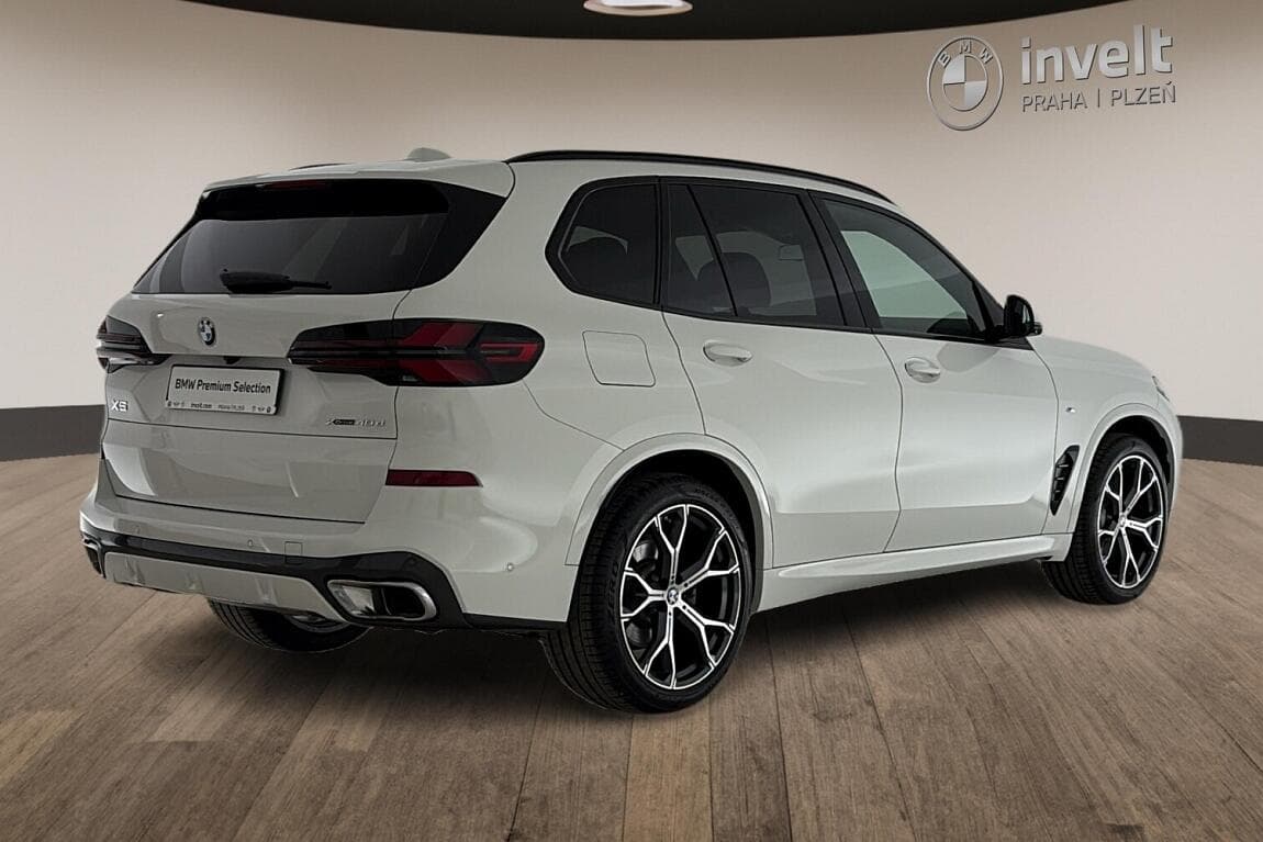 2025 BMW X5 - 3