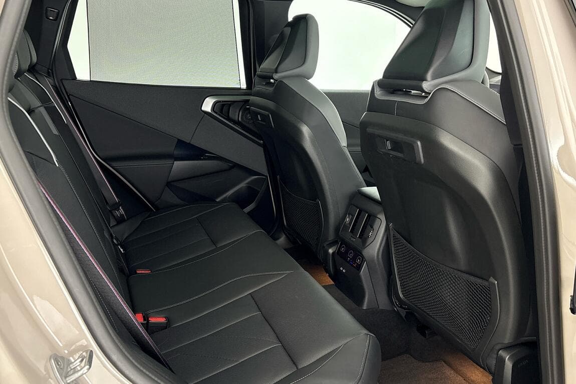 2025 BMW X3 - 12