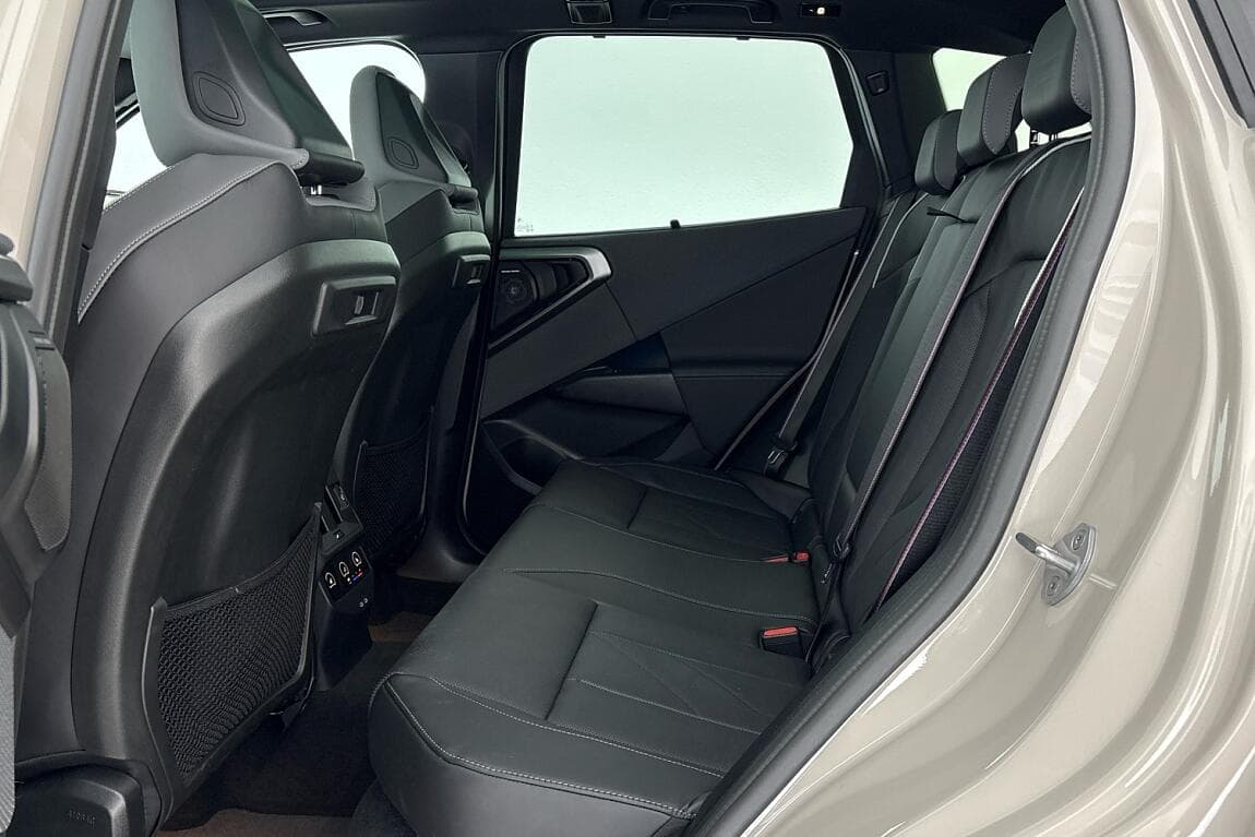 2025 BMW X3 - 8
