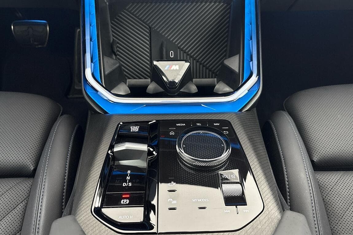 2025 BMW X3 - 10
