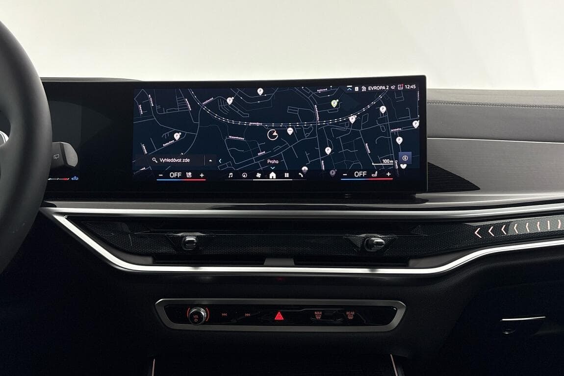2025 BMW X5 - 9