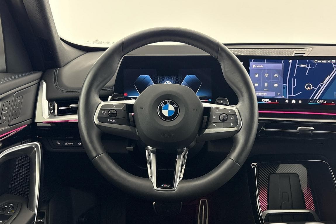 2025 BMW X1 - 8