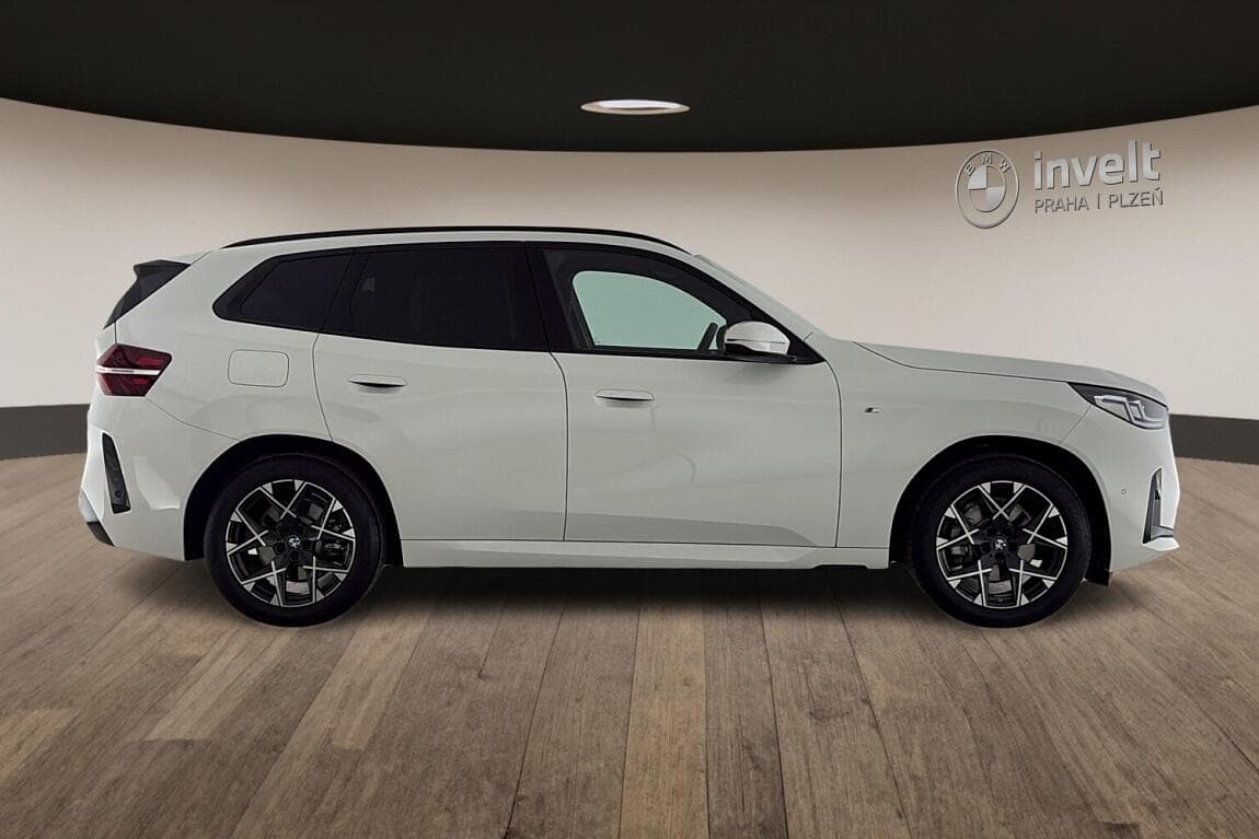2025 BMW X3 - 2