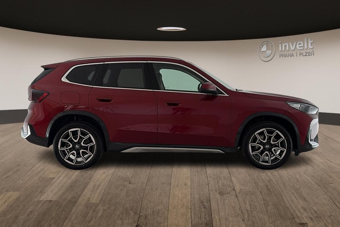 2025 BMW X1 - 2