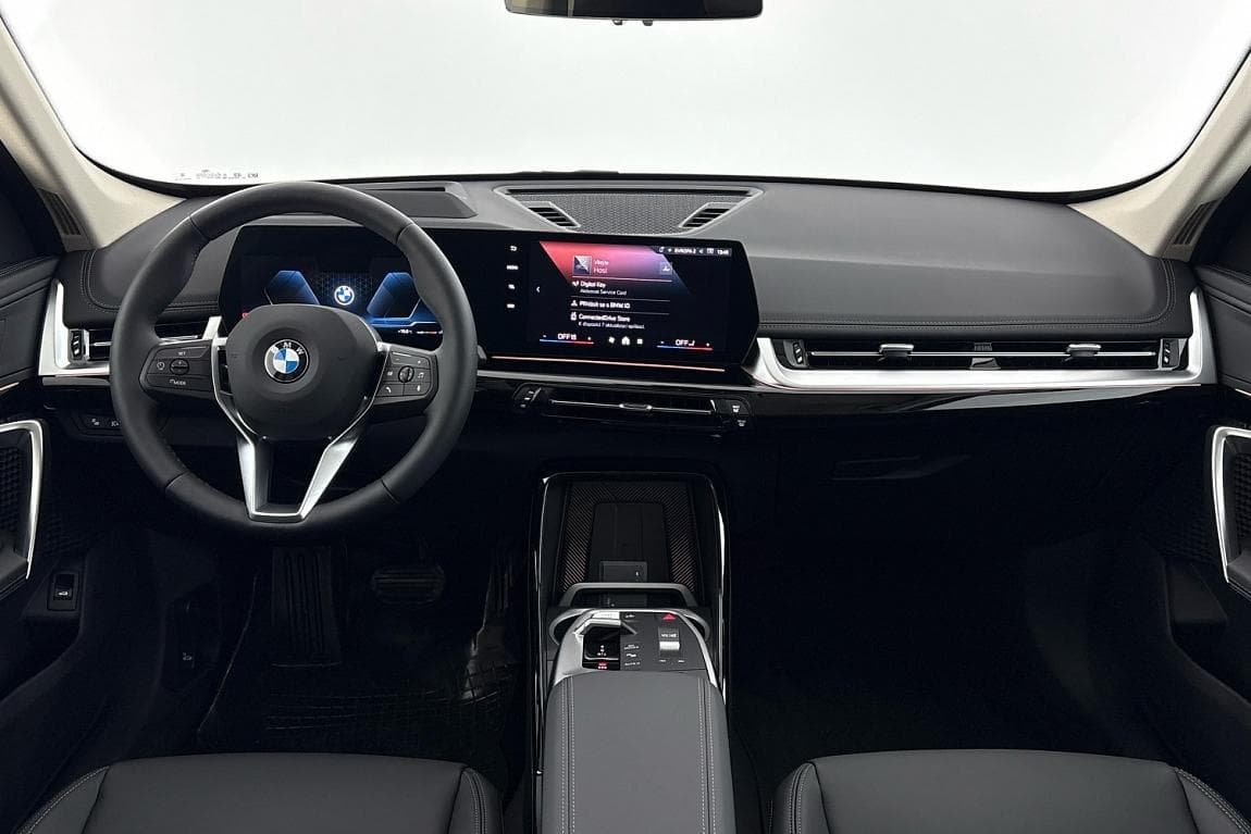 2025 BMW X1 - 7