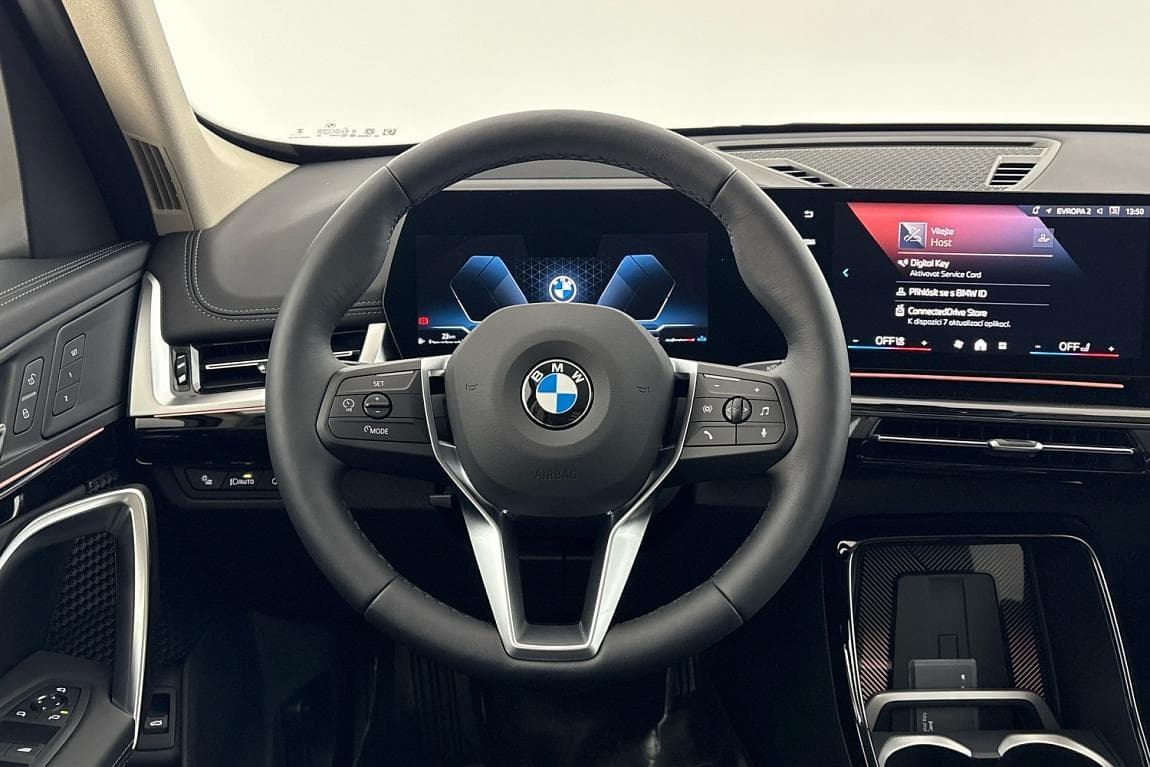 2025 BMW X1 - 8