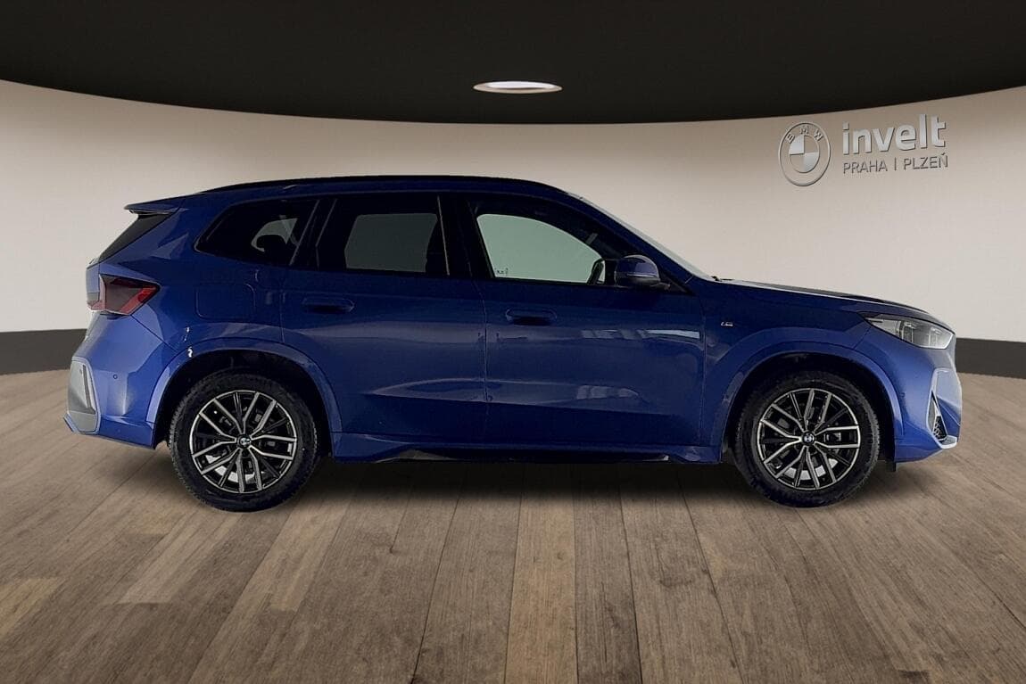 2025 BMW X1 - 2