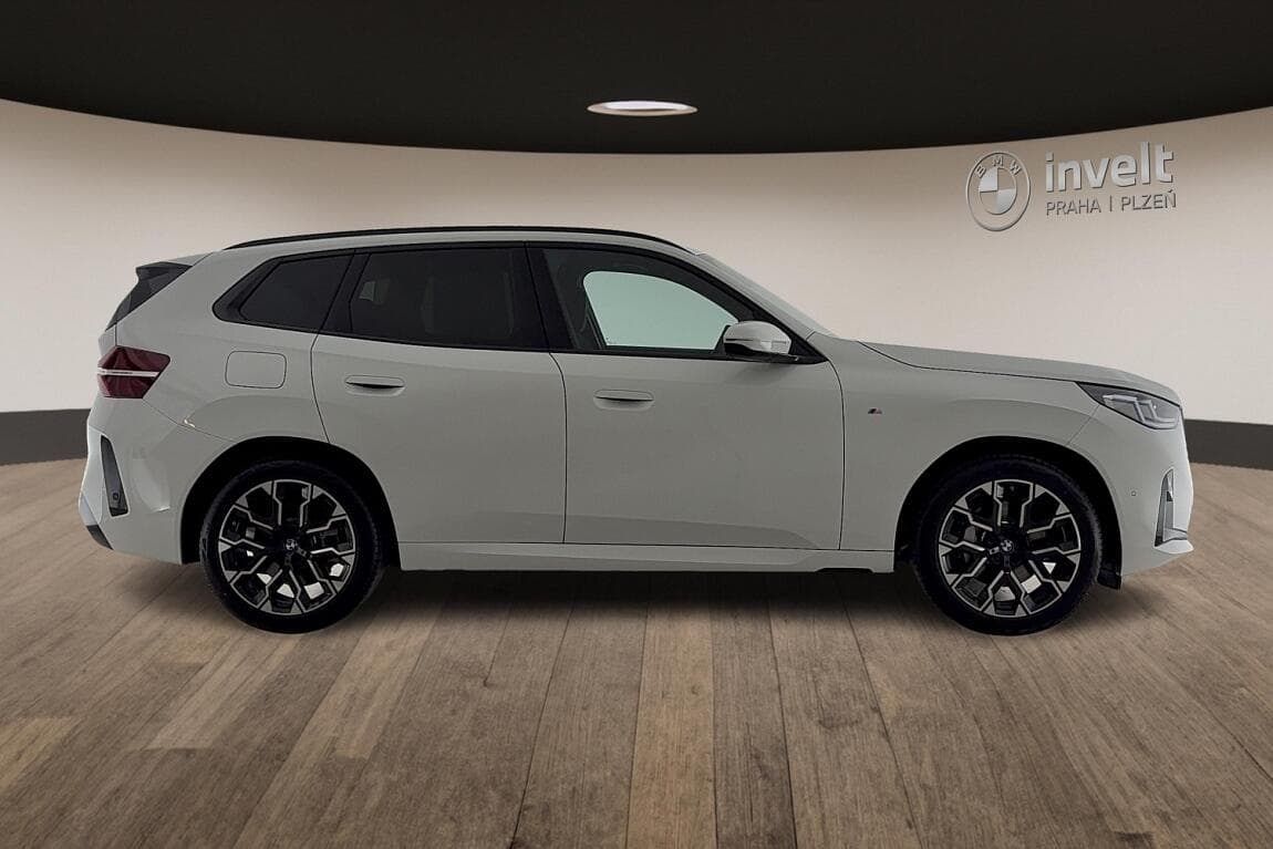 2025 BMW X3 - 2