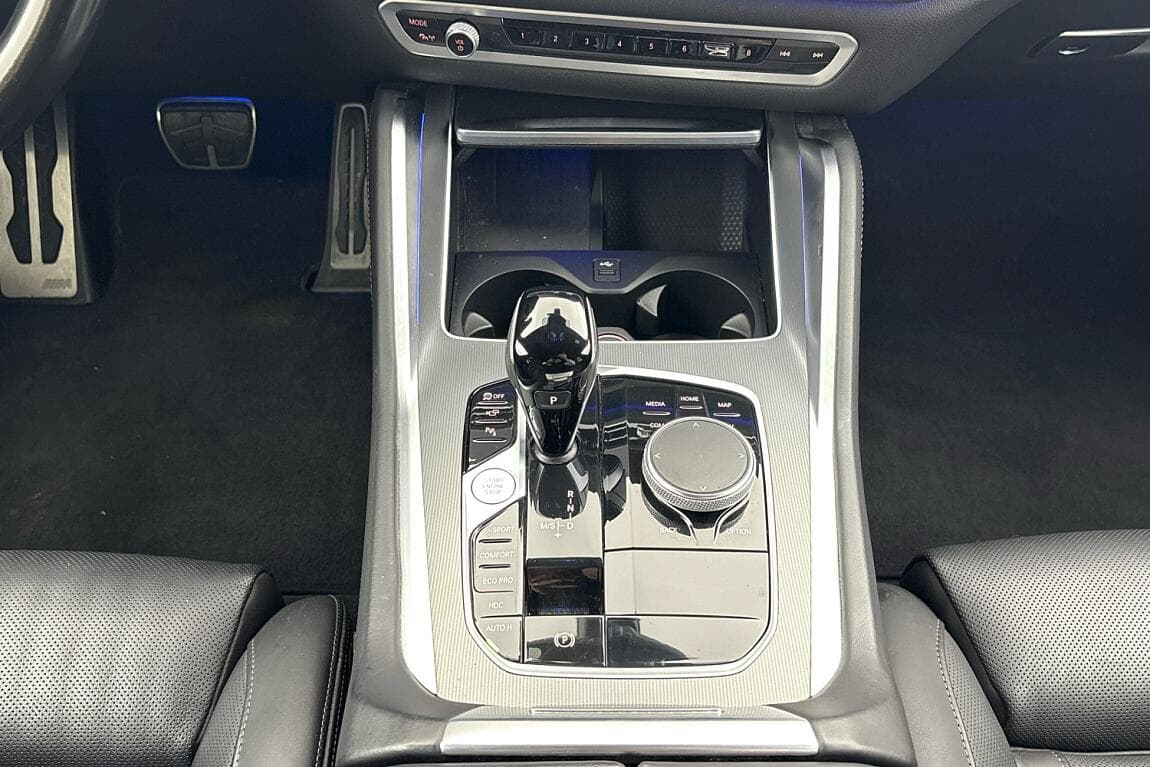 2022 BMW X6 - 10