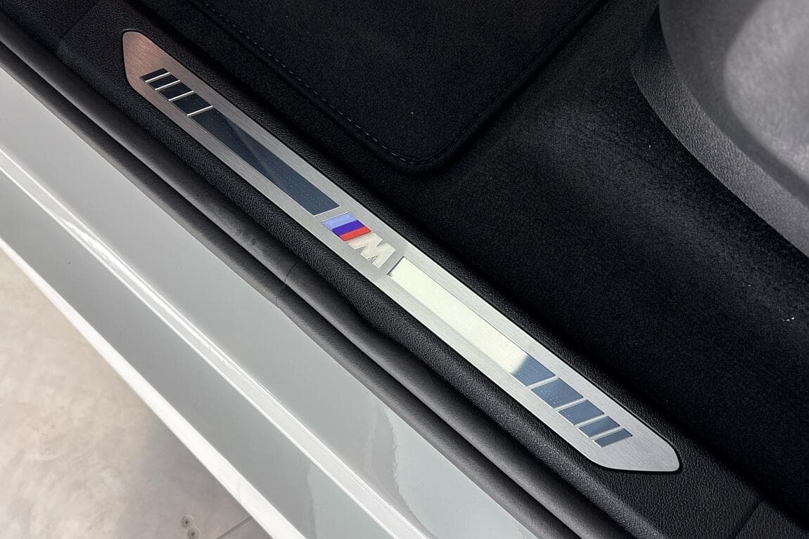 2025 BMW X5 - 11