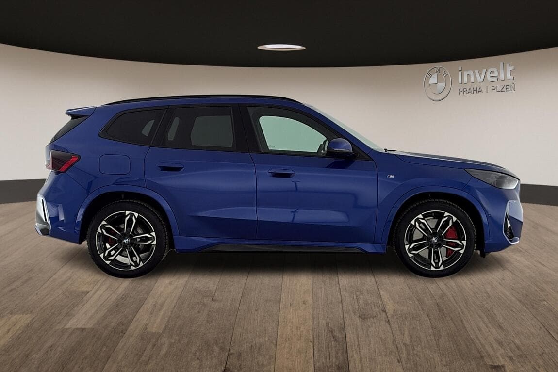 2025 BMW X1 - 2