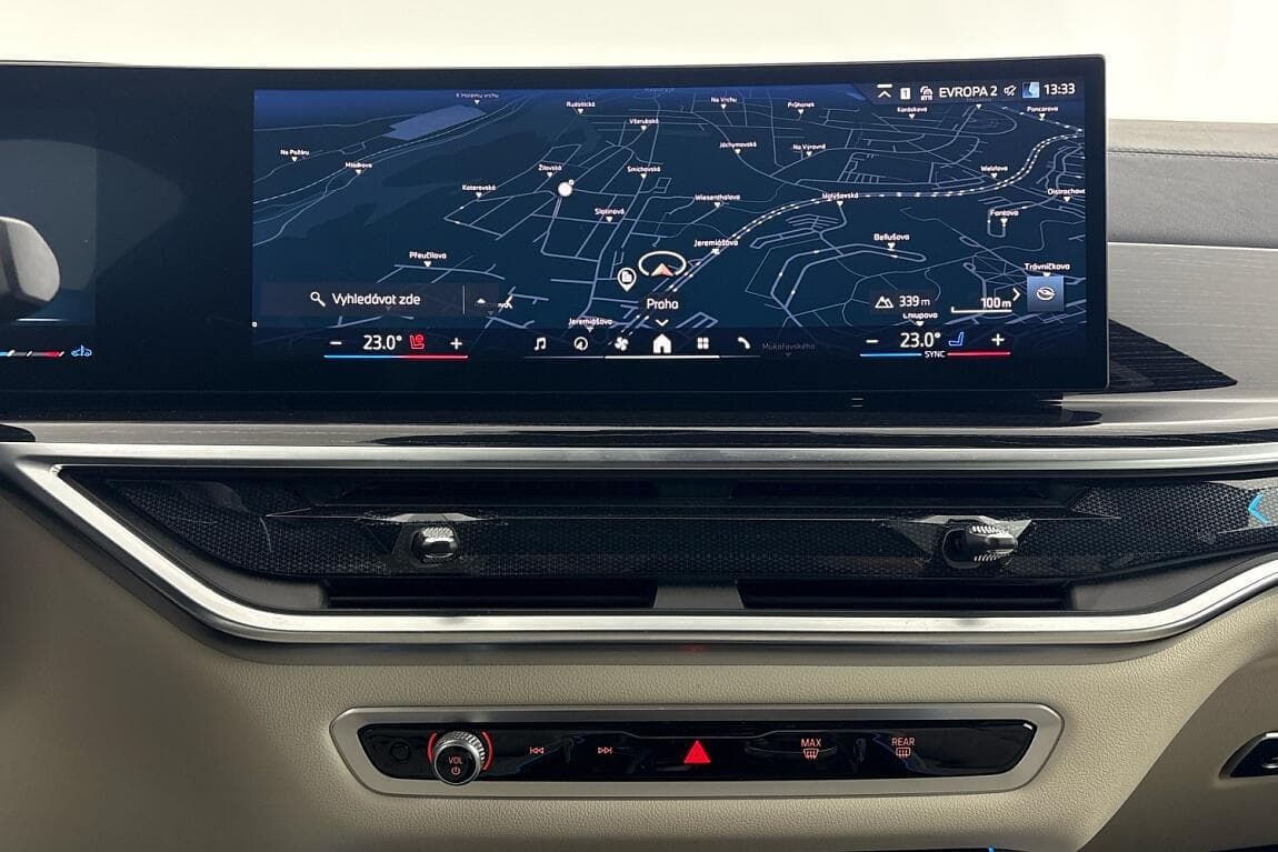 2025 BMW X5 - 9