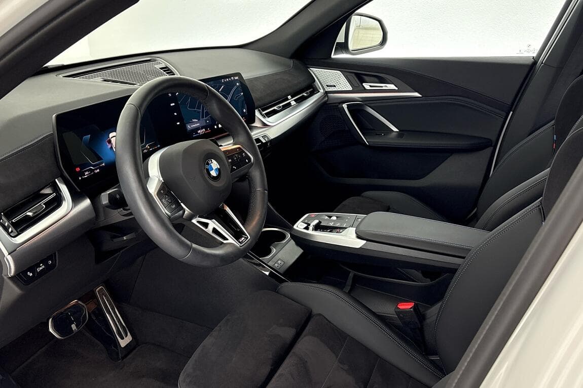 2025 BMW X2 - 6