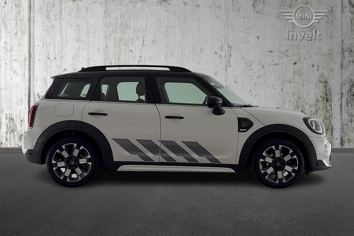 2023 Mini COUNTRYMAN - 2